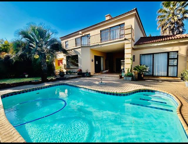 5 BEDROOM HOUSE FOR SALE IN VANDERBIJLPARK SE 4